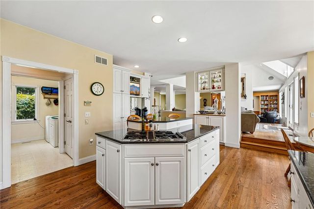 280 Sky Line Drive, Williams Twp, PA 18042