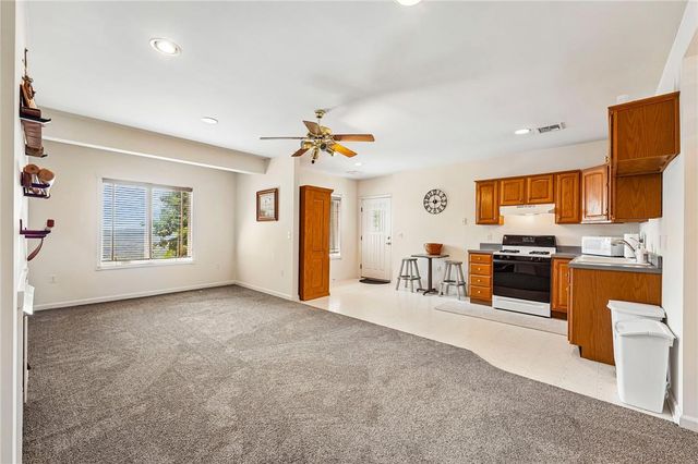 280 Sky Line Drive, Williams Twp, PA 18042