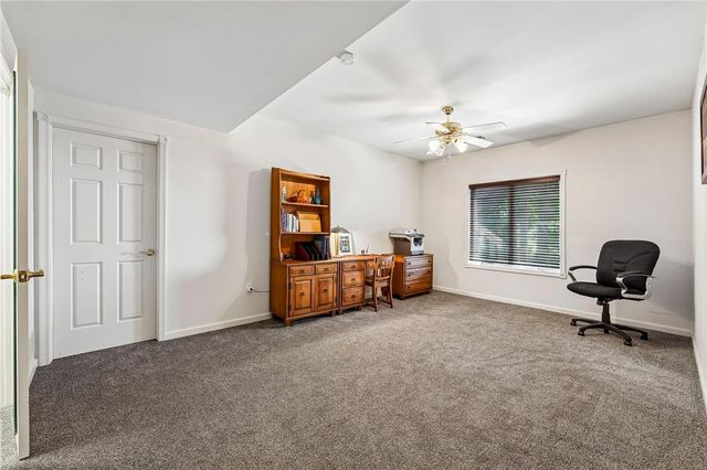 280 Sky Line Drive, Williams Twp, PA 18042
