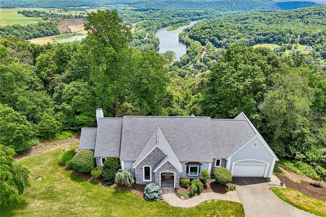 280 Sky Line Drive, Williams Twp, PA 18042