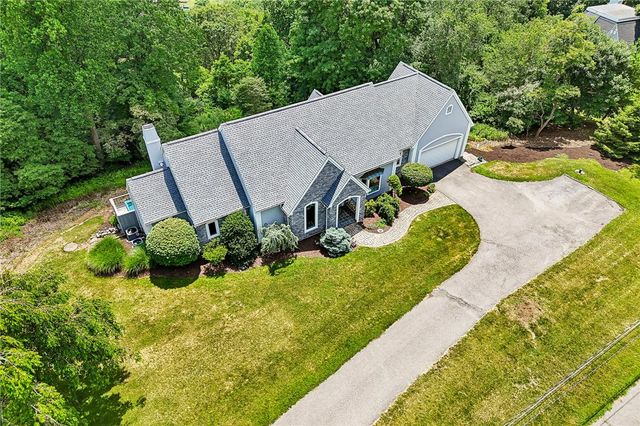 280 Sky Line Drive, Williams Twp, PA 18042