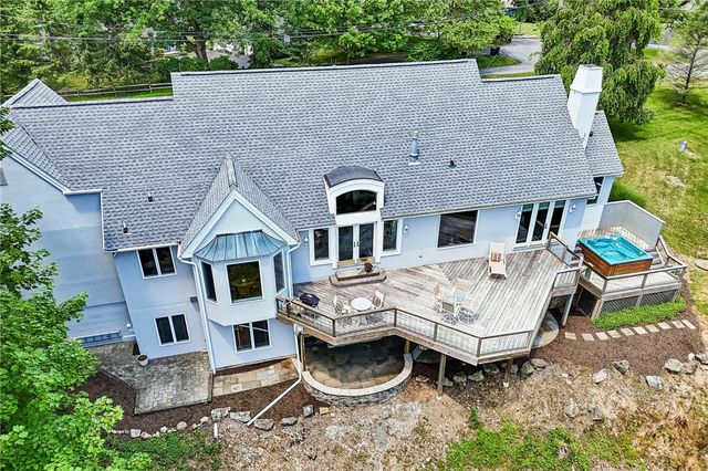 280 Sky Line Drive, Williams Twp, PA 18042