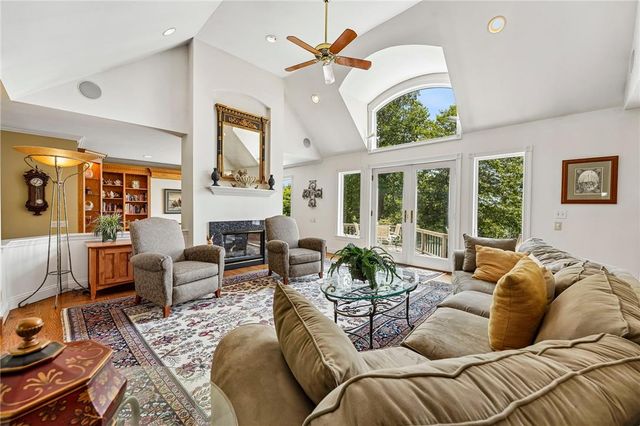 280 Sky Line Drive, Williams Twp, PA 18042