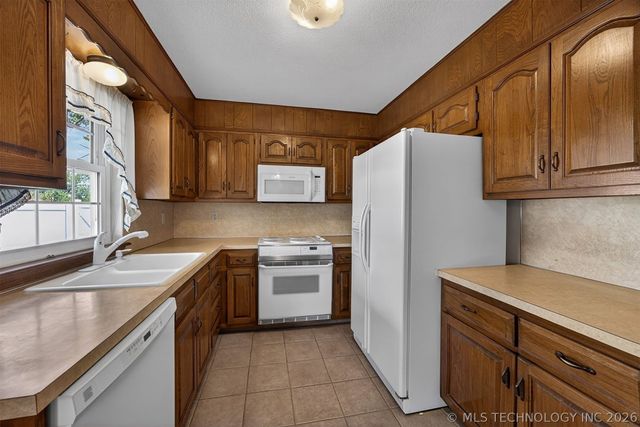 10685 E Third Street, Claremore, OK 74019