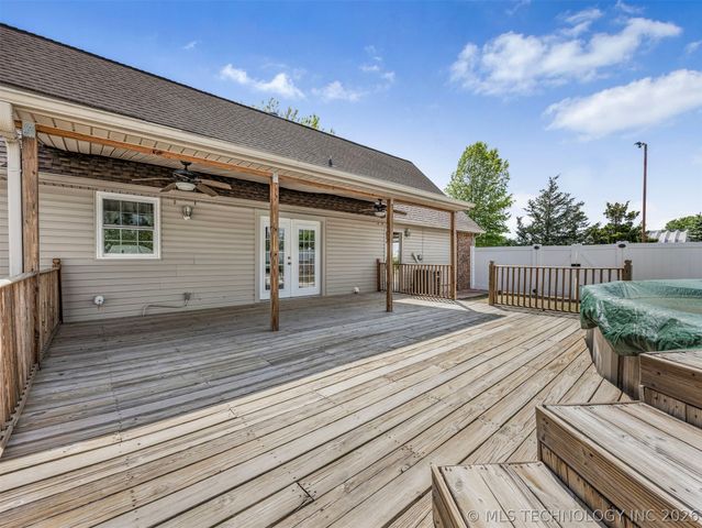 10685 E Third Street, Claremore, OK 74019