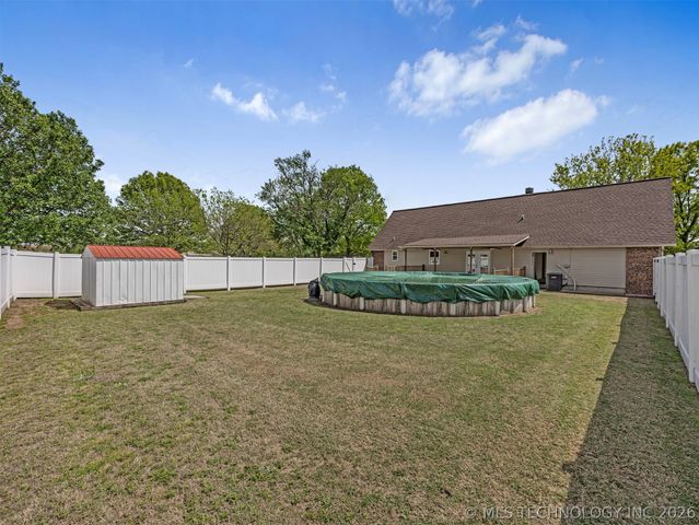 10685 E Third Street, Claremore, OK 74019