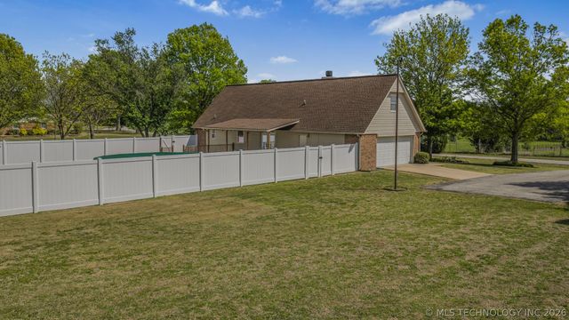 10685 E Third Street, Claremore, OK 74019