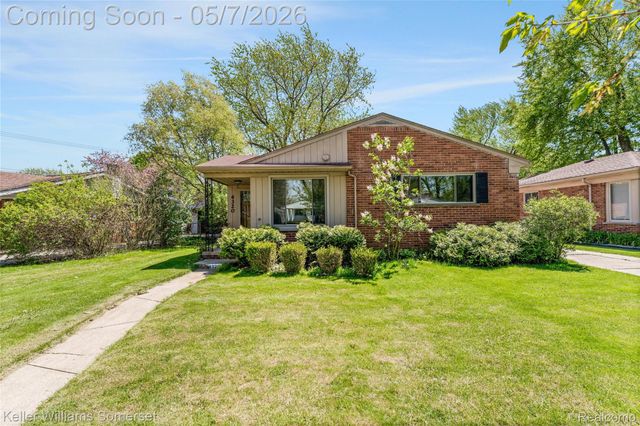 4320 Manor Avenue, Royal Oak, MI 48073