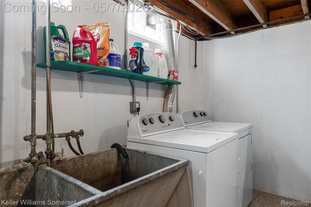 4320 Manor Avenue, Royal Oak, MI 48073