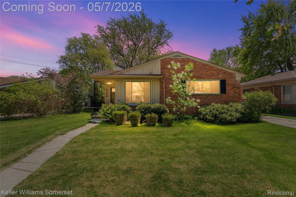 4320 Manor Avenue, Royal Oak, MI 48073