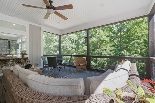 7855 Barnhill Rd, Primm Springs, TN 38476