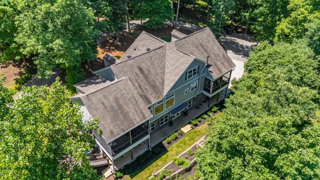 7855 Barnhill Rd, Primm Springs, TN 38476