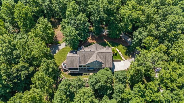7855 Barnhill Rd, Primm Springs, TN 38476