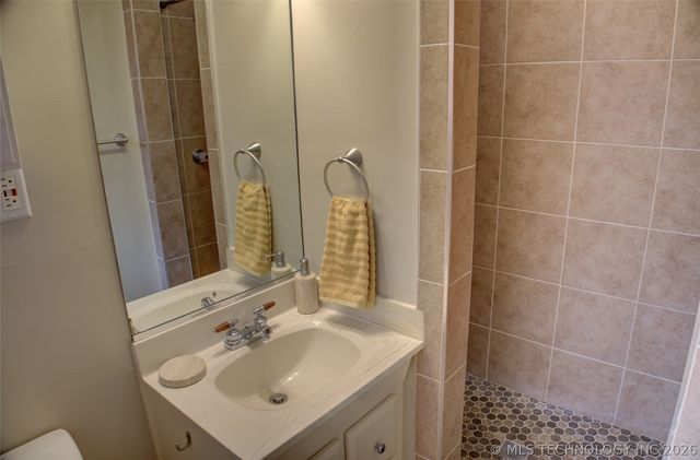 4354 E 60th Place, Tulsa, OK 74135