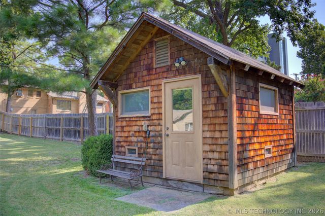 4354 E 60th Place, Tulsa, OK 74135