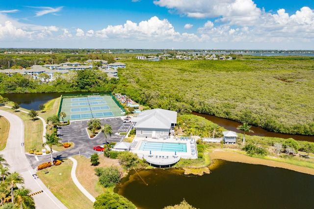 633 ESTUARY DRIVE, Bradenton, FL 34209