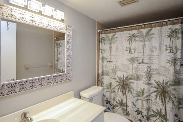 633 ESTUARY DRIVE, Bradenton, FL 34209