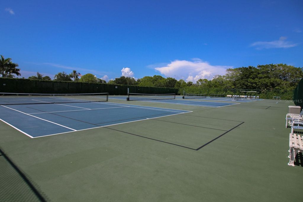 Image 29 of property listing at 633 ESTUARY DRIVE, Bradenton, FL 34209