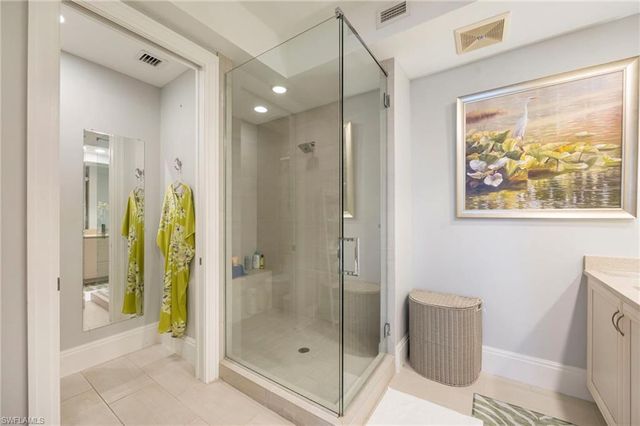 1030 3rd AVE S 214, Naples, FL 34102