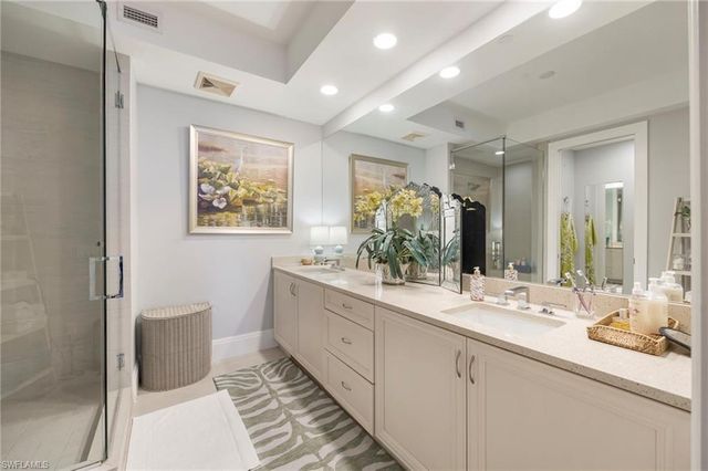 1030 3rd AVE S 214, Naples, FL 34102