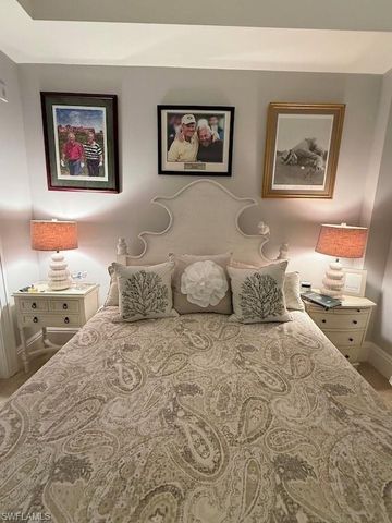 1030 3rd AVE S 214, Naples, FL 34102