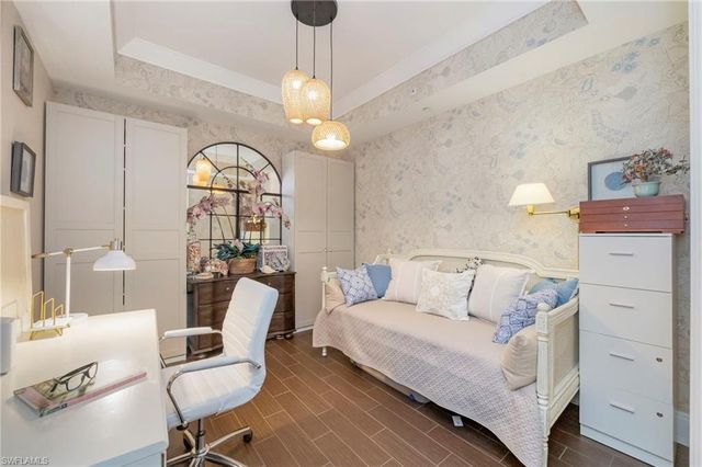 1030 3rd AVE S 214, Naples, FL 34102