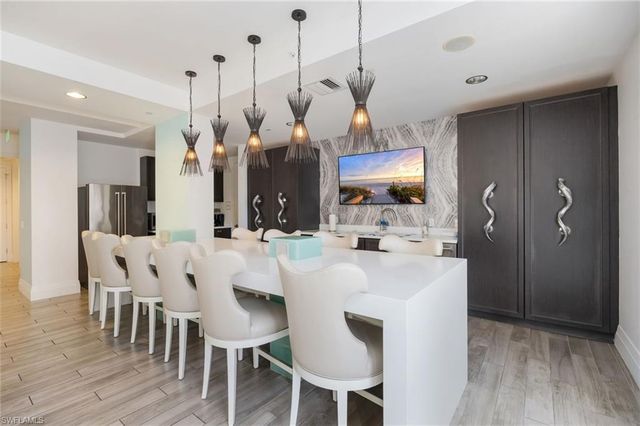 1030 3rd AVE S 214, Naples, FL 34102