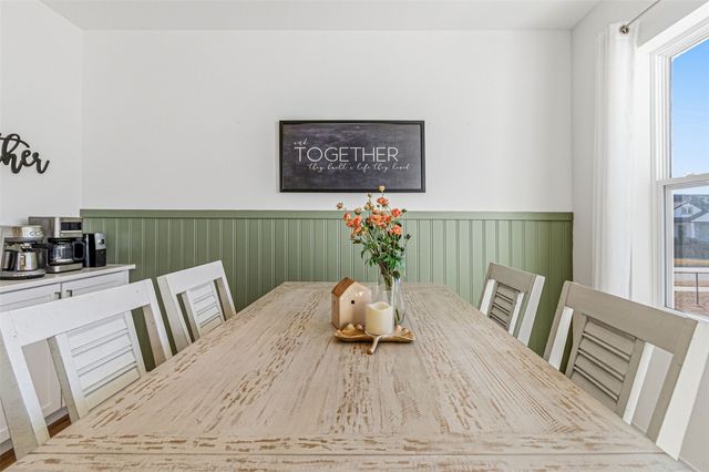 801 Old Mill Lane, Solon, IA 52333