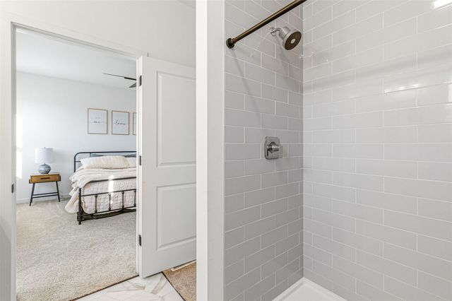 801 Old Mill Lane, Solon, IA 52333