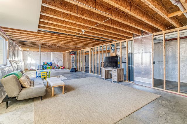 801 Old Mill Lane, Solon, IA 52333