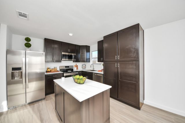 4203 Fielder Green Lane, Richmond, TX 77469