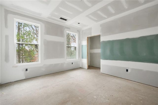 4514 Redwood Street, Atlanta, GA 30360