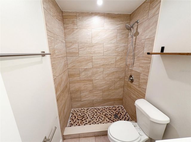 240 MOREE LOOP 3, Winter Springs, FL 32708