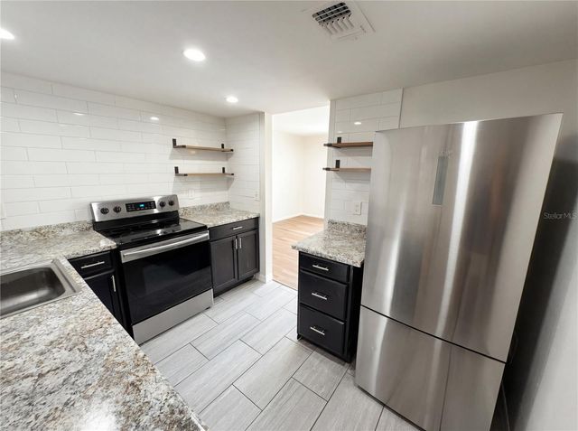 240 MOREE LOOP 3, Winter Springs, FL 32708