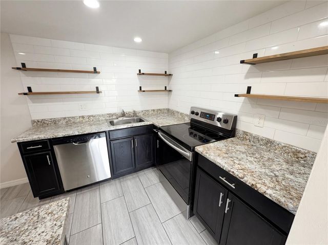 240 MOREE LOOP 3, Winter Springs, FL 32708