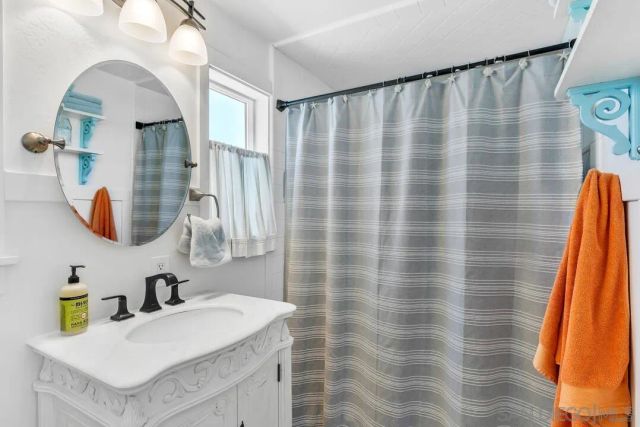 205 Calla Ave, Imperial Beach, CA 91932
