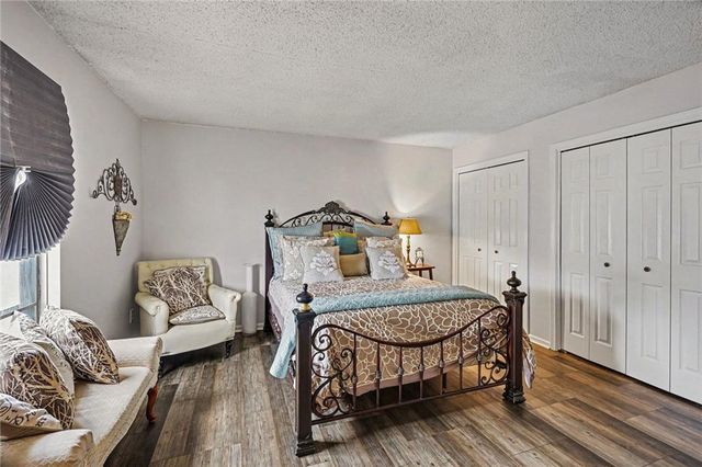 111 W Bannister Road 2, Kansas City, MO 64114