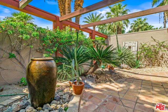 74550 OLD PROSPECTOR Trail, Palm Desert, CA 92260