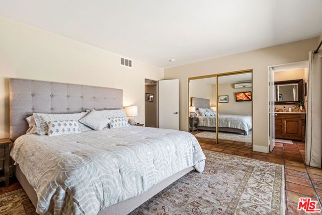 74550 OLD PROSPECTOR Trail, Palm Desert, CA 92260
