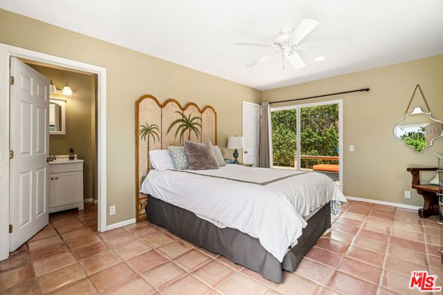 74550 OLD PROSPECTOR Trail, Palm Desert, CA 92260