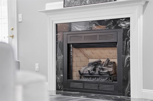 2339 Mcdevitt Rd, Franklin Park, PA 15143