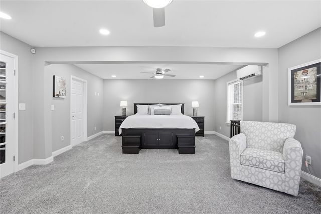 2339 Mcdevitt Rd, Franklin Park, PA 15143