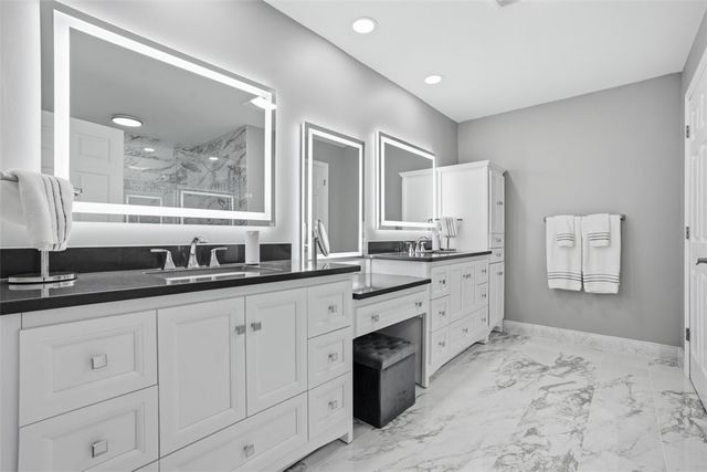 2339 Mcdevitt Rd, Franklin Park, PA 15143