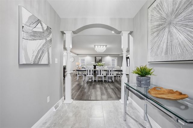 2339 Mcdevitt Rd, Franklin Park, PA 15143