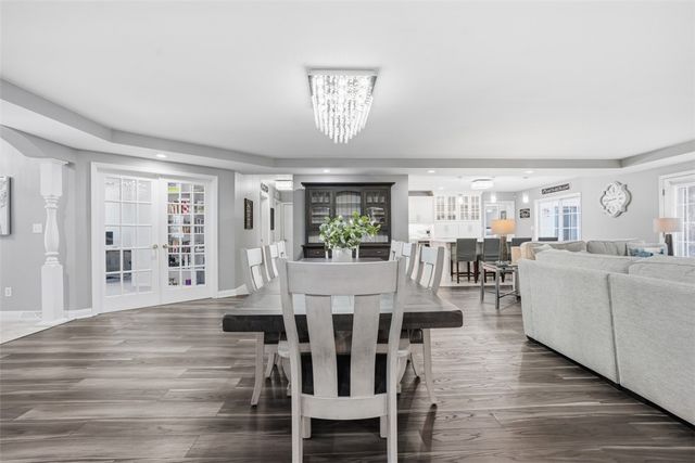 2339 Mcdevitt Rd, Franklin Park, PA 15143