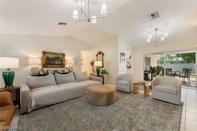 178 Westwood DR, Naples, FL 34110