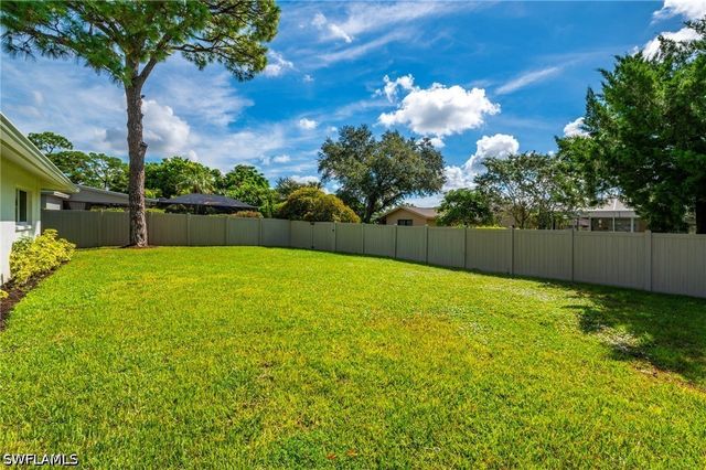 178 Westwood DR, Naples, FL 34110