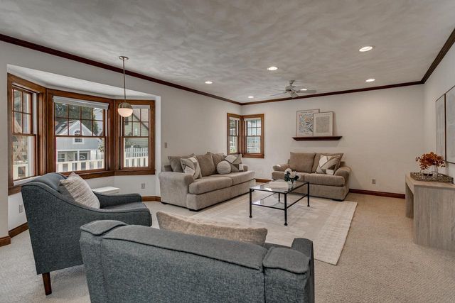 1712 N DREW STREET, Appleton, WI 54911