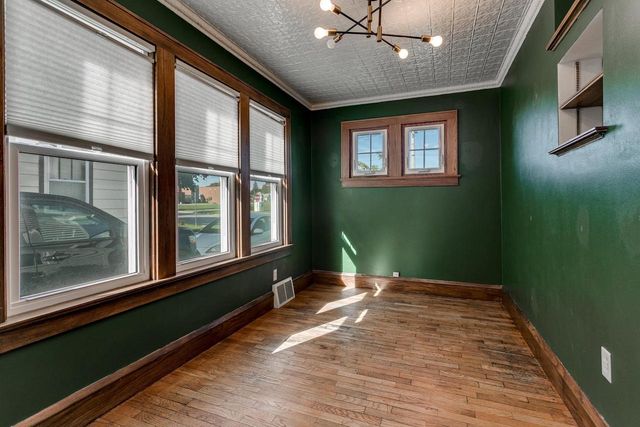 1712 N DREW STREET, Appleton, WI 54911