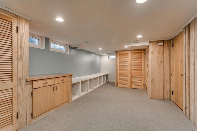 1712 N DREW STREET, Appleton, WI 54911